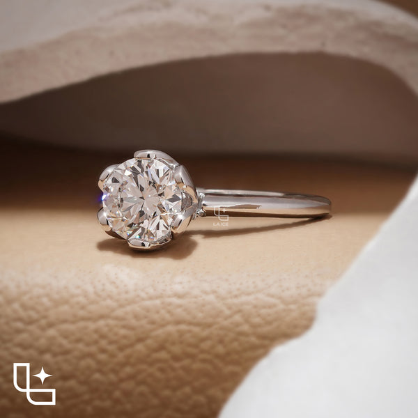 Elegant Round Solitaire Engagement Ring with Timeless Classic Design