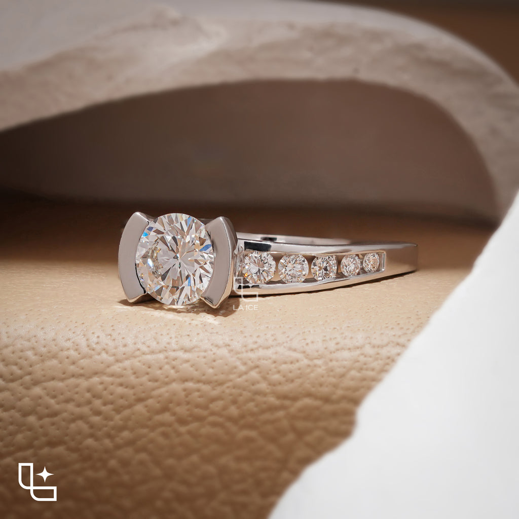 Round Cut Sculptural Solitaire Ring with Pavé Accents, 1.35 CT Total Diamond Weight
