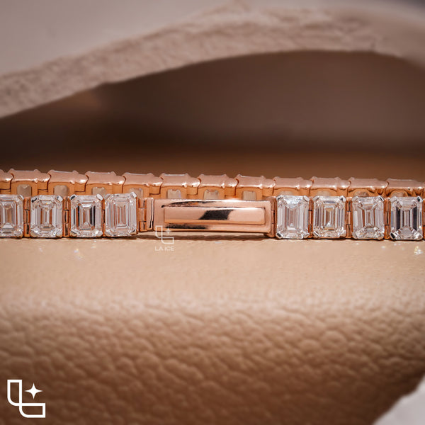 Emerald Cut Tennis Bracelet with Classic Diamond Links, 12 CT Diamond Weight, 16 g Metal Weight