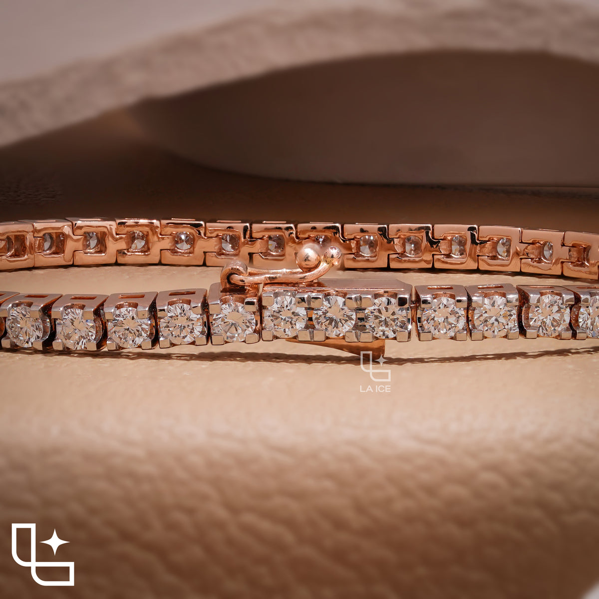 Emerald Cut Tennis Bracelet with Classic Diamond Links, 10 CT Diamond Weight, 14 g Metal Weight