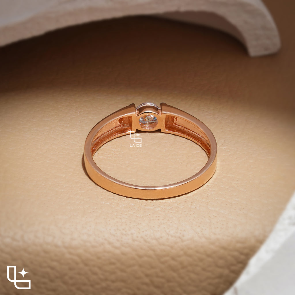 Round Cut Men's Ring with Geometric Open Band and Polished Finish