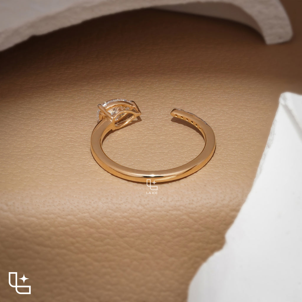 Pear Cut Bypass Engagement Ring with Sleek Polished Band – 0.75 CT Total Diamond Weight, 2.50 g Metal Weight