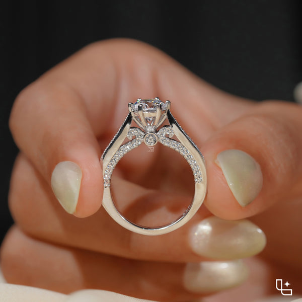 Round Cut Pavé Engagement Ring with Sparkling Band