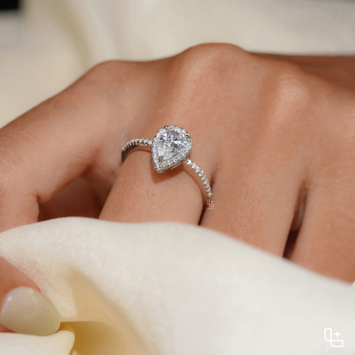 Pear Diamond Halo Engagement Ring – Teardrop Diamond Ring in White Gold | Classic Solitaire Halo Ring for Women