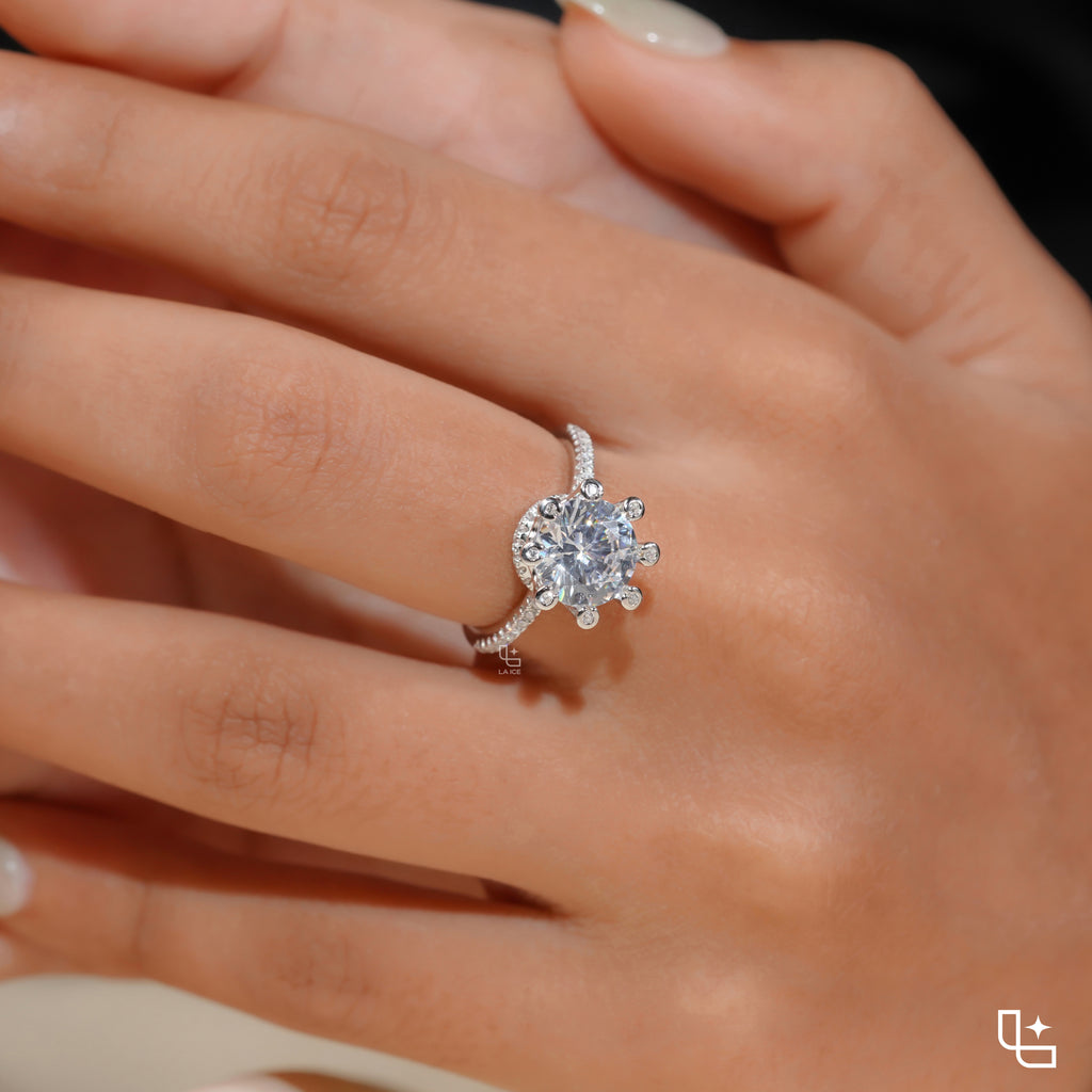 Round Halo Diamond Engagement Ring with Pavé Band
