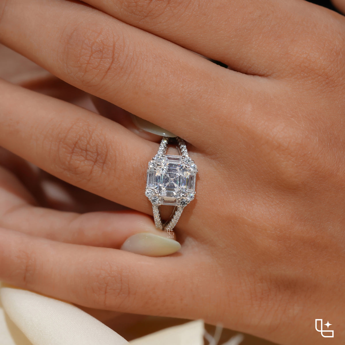Asscher Cut Halo Engagement Ring with Split Pavé Band – 2.75 CT Total Diamond Weight