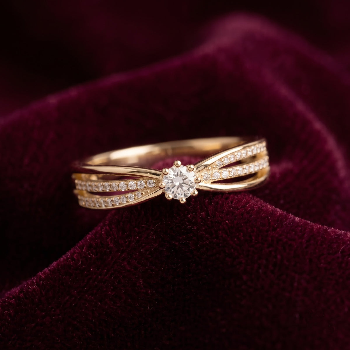 Round Solitaire Ring with Split Accent Band and Sparkling Shoulder Stones, 0.50 CT Diamond Weight, 3.00 g Metal Weight
