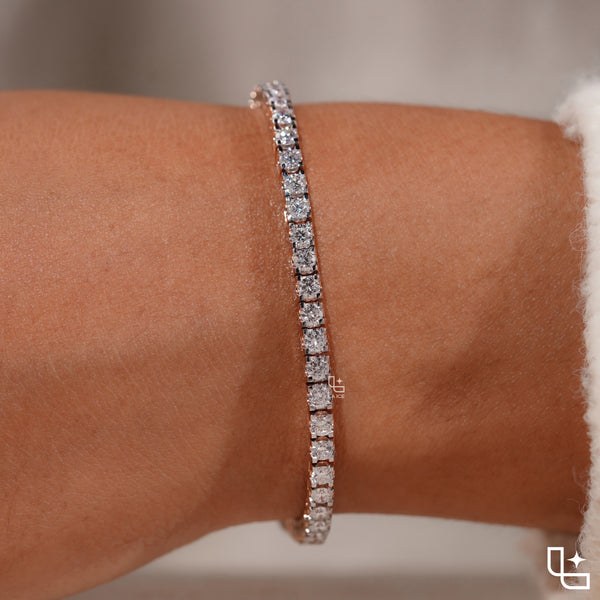 Emerald Cut Tennis Bracelet with Classic Diamond Links, 10 CT Diamond Weight, 14 g Metal Weight