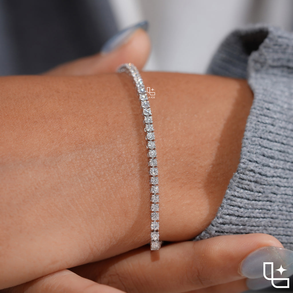 Round Cut Tennis Bracelet with Classic Link Design, 3 CT Diamonds, 5 g Metal