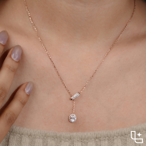 Round Halo Drop Diamond Necklace – Rose Gold Diamond Necklace | Elegant Halo Diamond Pendant for Women