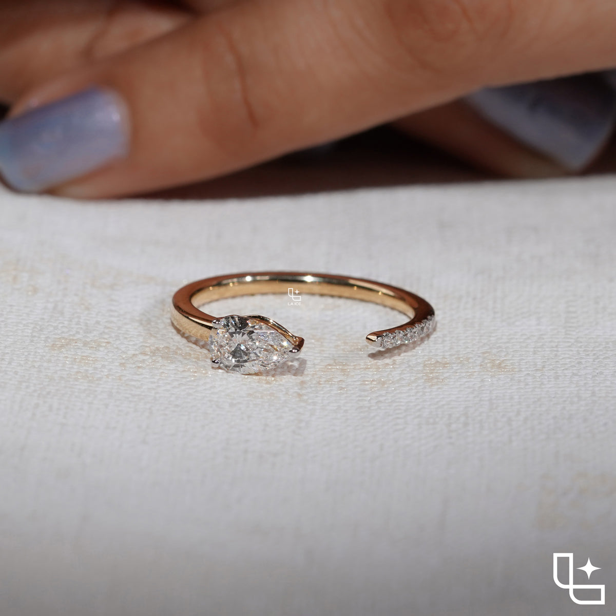 Pear Cut Bypass Engagement Ring with Sleek Polished Band – 0.75 CT Total Diamond Weight, 2.50 g Metal Weight