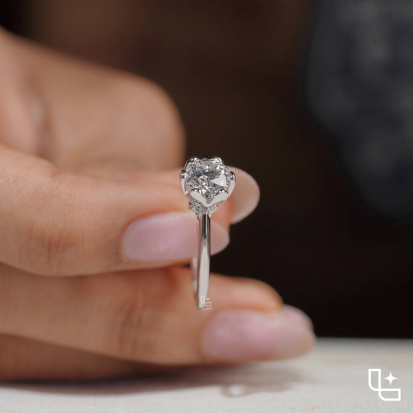 Elegant Round Solitaire Engagement Ring with Timeless Classic Design